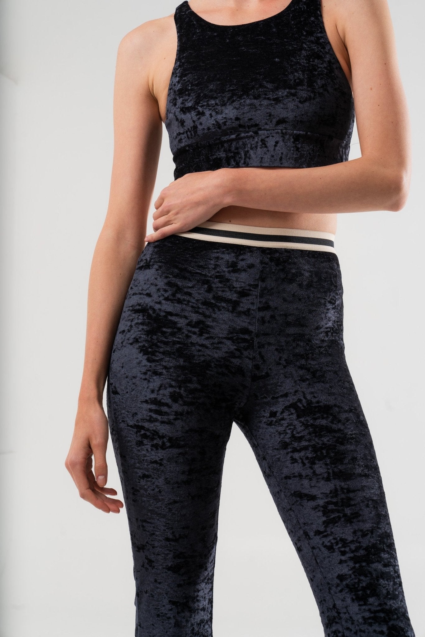 Pantajazz in Velluto Nero - Elastico bianco e nero - Carami - Caramì Lingerie & Activewear Made in Italy