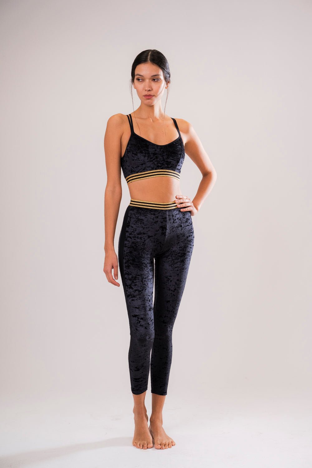 Top Sport Velluto Nero - Carami - Caramì Lingerie & Activewear Made in Italy